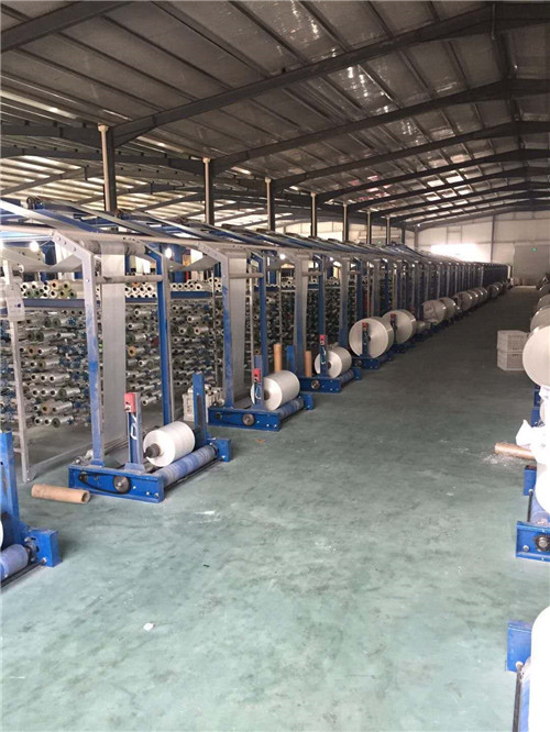 æµå®ç¼ç»è¢åæ¿åºæ¯